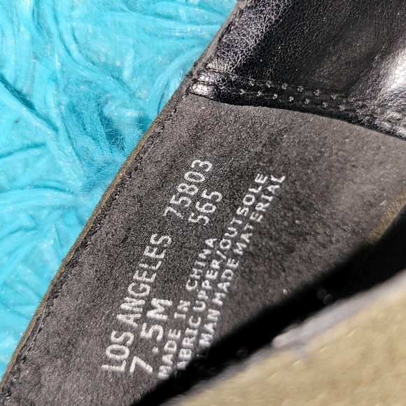 Kardashian Kollection Platform Heels Size 7.5 - Picture 6 of 8